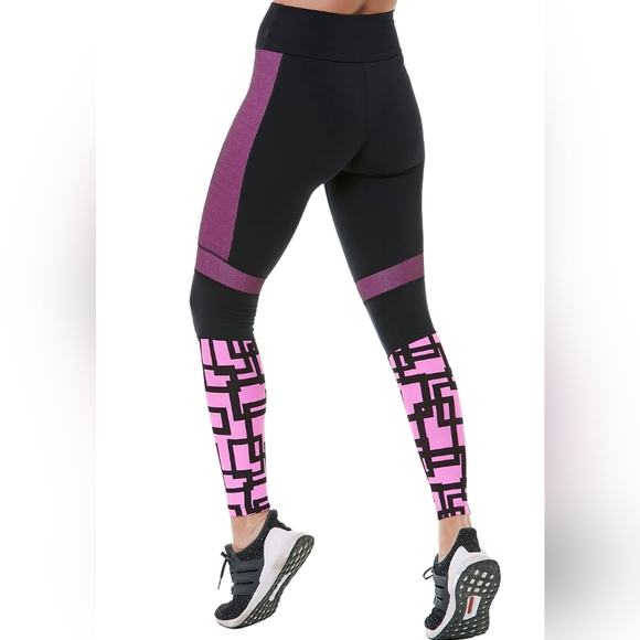 Black and Pink Geometric Women's Leggings - Picture 2 of 6